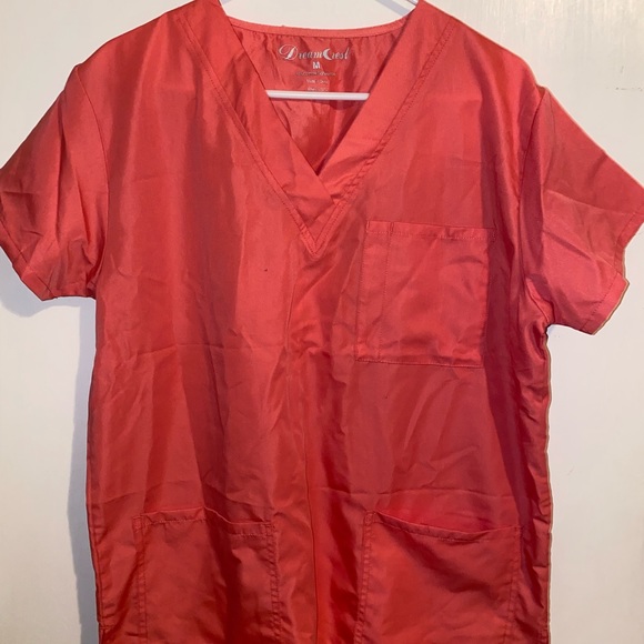Scrub tops and pants - Picture 6 of 14
